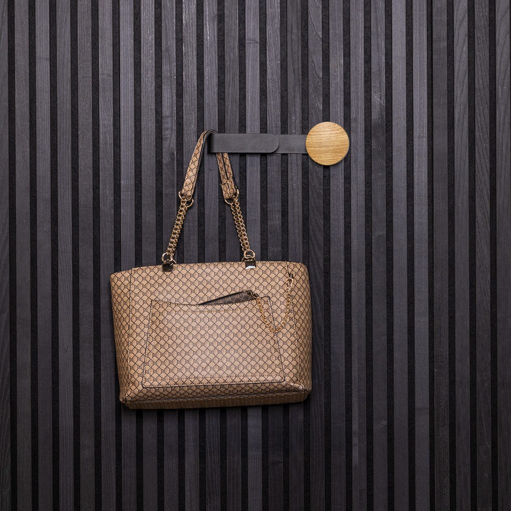 Image 1 of 7 in Create | Hanger gallery