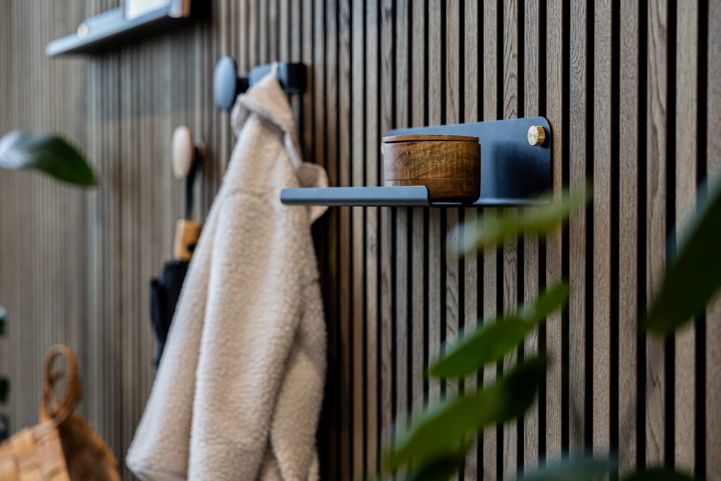 Image 1 of 1 in Create | Wide Shelf gallery