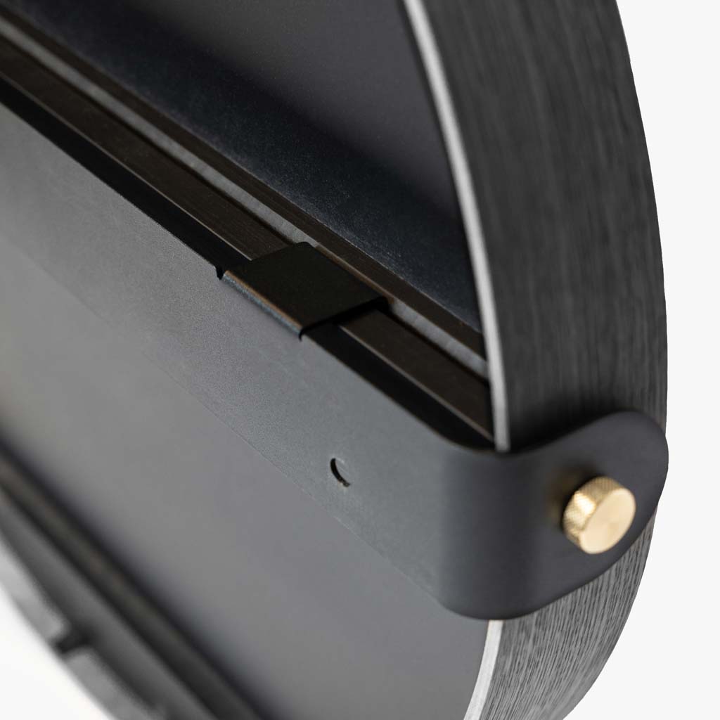 Image 3 of 4 in CREATE | Mirror gallery