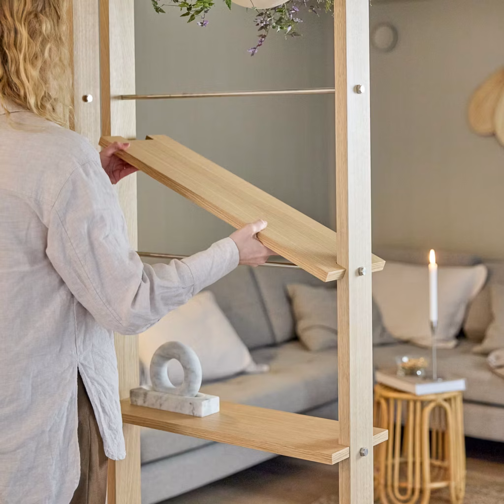 Image 4 of 10 in EMBRACE | Lova Wood Shelf gallery